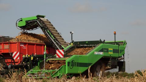 AVR Lynx, une arracheuse à l'esprit félin AVR Lynx, une arracheuse à l'esprit félin