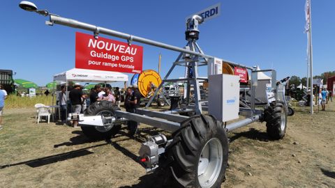 Une rampe guidée par GPS chez Lindsay-Perrot Une rampe guidée par GPS chez Lindsay-Perrot