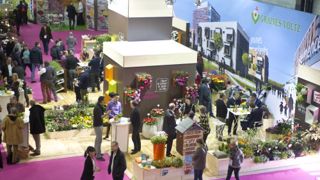 Des halls, des secteurs, en intérieur et extérieur