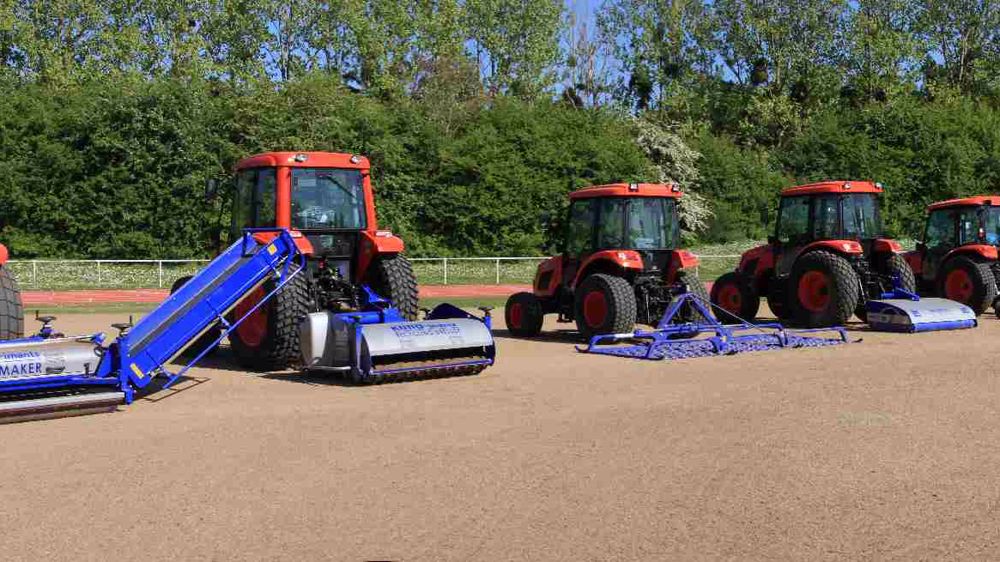 Hydraparts : une journée technique sur la préparation des pelouses sportives Hydraparts : une journée technique sur la préparation des pelouses sportives