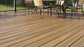 Fiberon : des lames à 100 % en PVC cellulaire