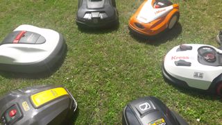 [VIDEO] TESTS 6 ROBOTS DE TONTE