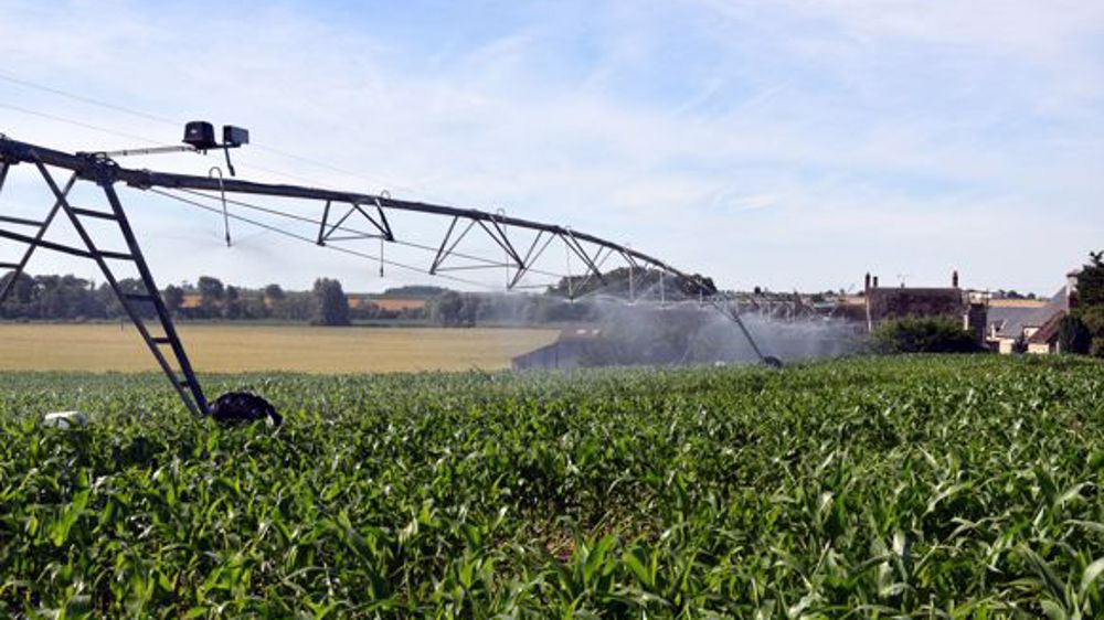 L’agriculteur aimerait pouvoir moduler le débit de chaque buse de ses rampes et pivots d’irrigation. L’agriculteur aimerait pouvoir moduler le débit de chaque buse de ses rampes et pivots d’irrigation.