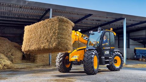 Le JCB 532-60 s'adresse aux fermes d'élevage Le JCB 532-60 s'adresse aux fermes d'élevage