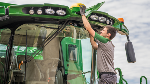 John Deere remplace ses récepteurs GPS StarFire ITC John Deere remplace ses récepteurs GPS StarFire ITC