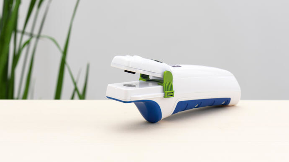 La pince Yara N-Tester devient connectée La pince Yara N-Tester devient connectée