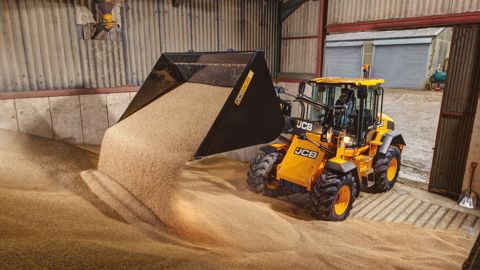 Les agrochargeuses JCB montent en puissance Les agrochargeuses JCB montent en puissance