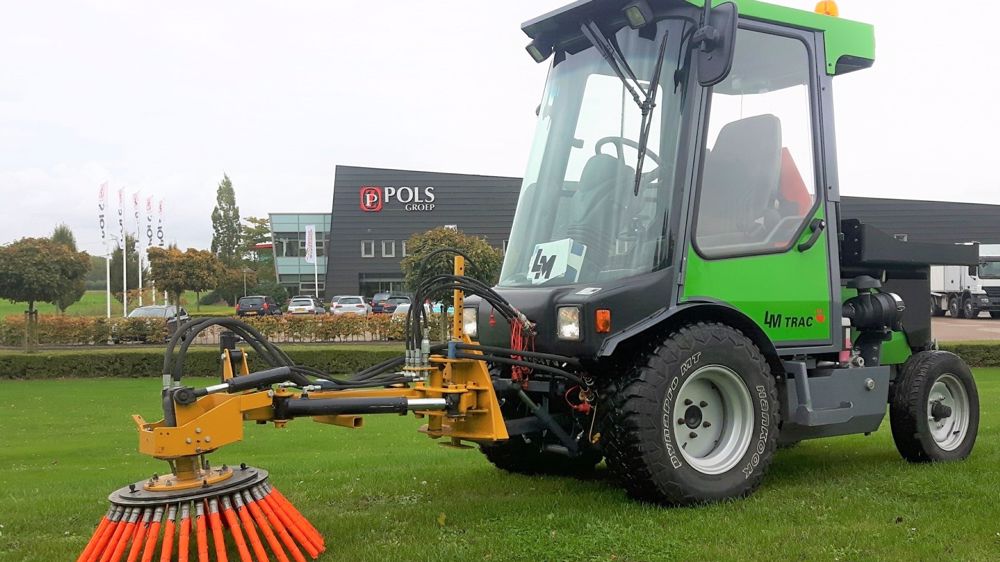 Le groupe Pols distribue dans plusieurs pays la marque LM Trac.