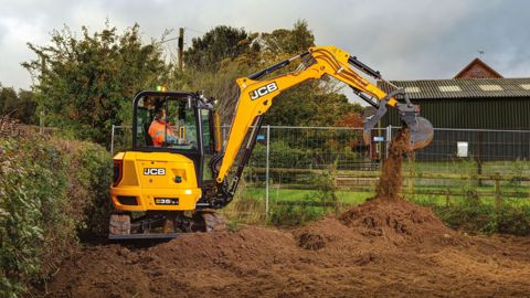 Minipelles JCB : 2 nouveaux modèles de 3,5 tonnes Minipelles JCB : 2 nouveaux modèles de 3,5 tonnes