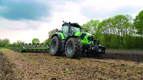 La Série 7 de Deutz-Fahr fait peau neuve La Série 7 de Deutz-Fahr fait peau neuve
