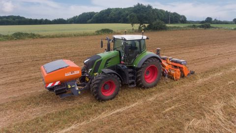 Un groupe de TP soutient Agrowin Un groupe de TP soutient Agrowin