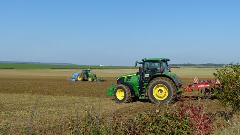 John Deere 7R 330 : Le point technique John Deere 7R 330 : Le point technique