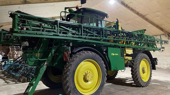 John Deere R4040i : Un automoteur de pulvérisation reconnu John Deere R4040i : Un automoteur de pulvérisation reconnu