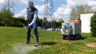 Désherbeur Weed Concept : la démo en vidéo