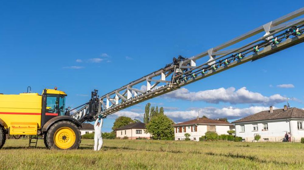 Les associations mettent la pression sur les préfets