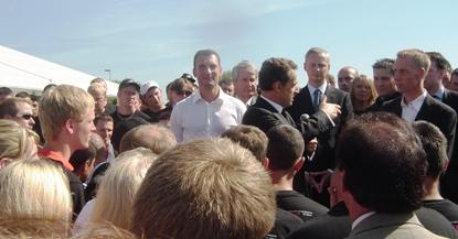 Nicolas Sarkozy, président de la République lors de son discours informel. Il est entouré par Bruno Le Maire, ministre de l’agriculture, Jean Michel Schaeffer, président de JA et Franck Sander, président de JA 67.