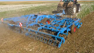 Koralin de Lemken, le déchaumeur superficiel qui détruit les couverts Koralin de Lemken, le déchaumeur superficiel qui détruit les couverts