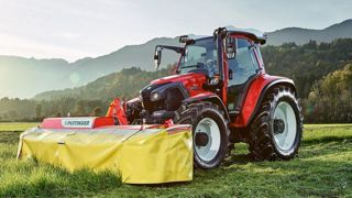 Lindner teste le premier tracteur d’élevage autonome Lindner teste le premier tracteur d’élevage autonome