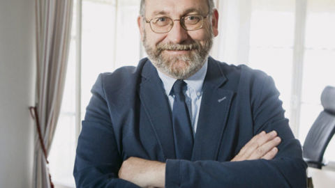 Le ministre de la Ruralité aux côtés d’antispécistes Le ministre de la Ruralité aux côtés d’antispécistes