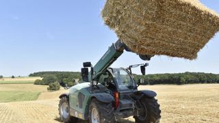 « Au moins 100 euros la tonne de paille livrée dans les fermes » « Au moins 100 euros la tonne de paille livrée dans les fermes »