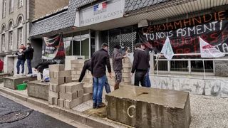 Les éleveurs en colère contre le « désengagement de l’État » Les éleveurs en colère contre le « désengagement de l’État »