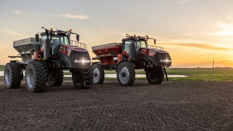 Distributeur d'amendements automoteur Case IH Trident 5550 Distributeur d'amendements automoteur Case IH Trident 5550