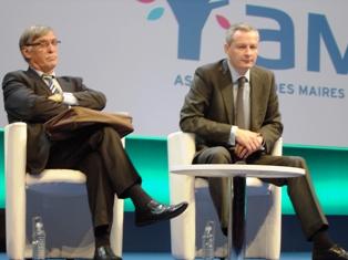 Bruno Le Maire, ministre de l'agriculture,  au salon des maires de France. 