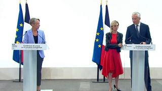 Le 14 septembre 2022, la Première ministre Elisabeth Borne et les ministres de l’Economie, Bruno Le Maire, et de la Transition énergétique, Agnès Pannier-Runacher, font le point sur la situation énergétique. Le 14 septembre 2022, la Première ministre Elisabeth Borne et les ministres de l’Economie, Bruno Le Maire, et de la Transition énergétique, Agnès Pannier-Runacher, font le point sur la situation énergétique.