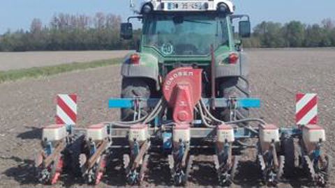 Semis et resemis Semis et resemis