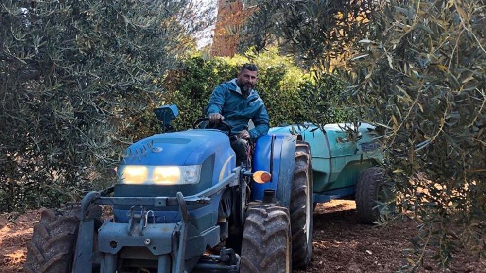 Attaqué pour avoir épandu un produit bio