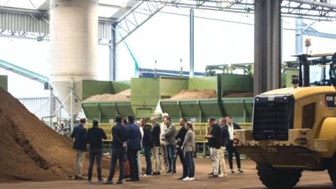 Klasmann-Deilmann France a inauguré le 10 septembre 2dernier une nouvelle unité de production de substrats au bord de la Méditerranée, site qui avait ouvert il y a un an. ©Klasmann