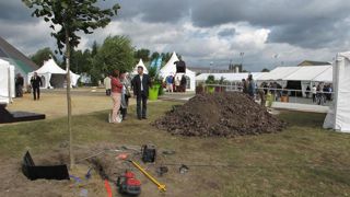 Les Assises sont organisées par l'association régionale pour le fleurissement et l'embellissement des communes de la région Centre.(c)Pascal Fayolle Les Assises sont organisées par l'association régionale pour le fleurissement et l'embellissement des communes de la région Centre.(c)Pascal Fayolle Les Assises sont organisées par l'association régionale pour le fleurissement et l'embellissement des communes de la région Centre.(c)Pascal Fayolle Les Assises sont organisées par l'association régionale pour le fleurissement et l'embellissement des communes de la région Centre.(c)Pascal Fayolle