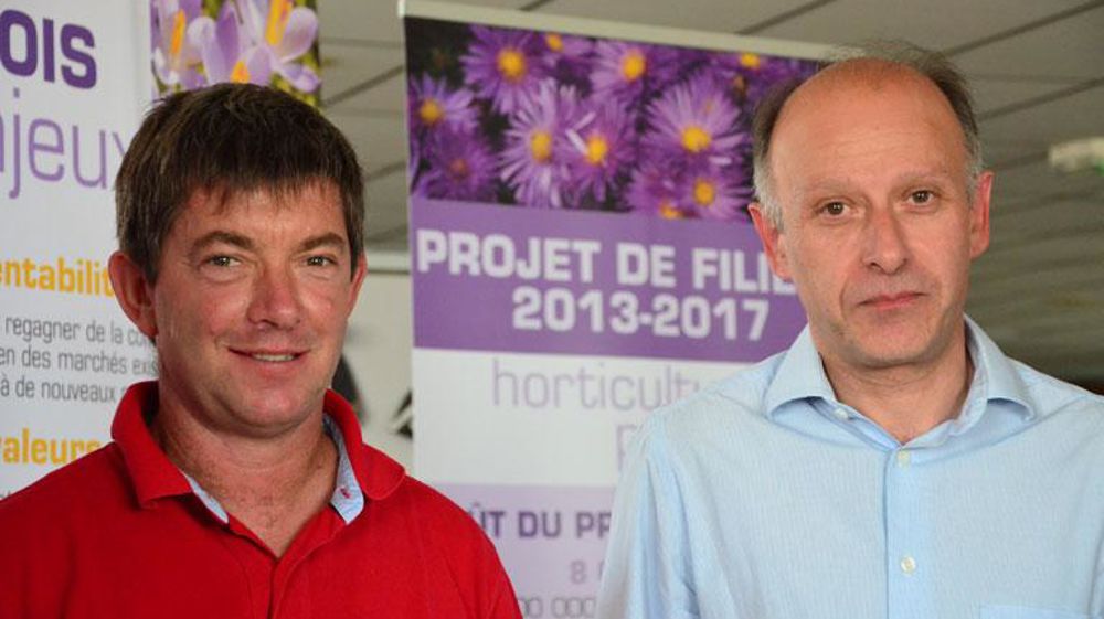 Xavier Lavedeau (à gauche), président de l'Union horticole régionale, a sollicité l'appui de Patrice Laur, directeur de l'Aract Centre, pour tenter, avec les entreprises volontaires, d'améliorer le travail des salariés. ©Aude Richard Xavier Lavedeau (à gauche), président de l'Union horticole régionale, a sollicité l'appui de Patrice Laur, directeur de l'Aract Centre, pour tenter, avec les entreprises volontaires, d'améliorer le travail des salariés. ©Aude Richard