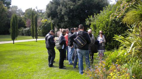 ©CFAAH 13 Base de la formation en paysage : la reconnaissance de végétaux, ici dans le parc Bortoli…  le second parc public de Marseille en richesse variétale, après le parc Borély. 