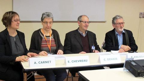 De gauche à droite : Armelle Carnet (Agrocampus Ouest), Élisabeth Chevreau (Inra Angers-Nantes), Claude Déhais (Astredhor), François Colson (Plante & Cité) ont renouvelé pour quatre ans la convention de partenariat qui lie leurs services de documentation au coeur du réseau Horti'doc.(c)Odile Maillard De gauche à droite : Armelle Carnet (Agrocampus Ouest), Élisabeth Chevreau (Inra Angers-Nantes), Claude Déhais (Astredhor), François Colson (Plante & Cité) ont renouvelé pour quatre ans la conventio