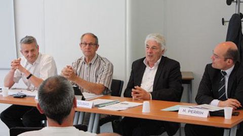 Thierry Gokelaere, Claude Déhais, respectivement directeur et président de l'Astredhor, Dominique Douard, président de Val'hor, Nicolas Perrin (ministère de l'Agriculture et de l'alimentation). ©Val'Hor Thierry Gokelaere, Claude Déhais, respectivement directeur et président de l'Astredhor, Dominique Douard, président de Val'hor, Nicolas Perrin (ministère de l'Agriculture et de l'alimentation). ©Val'Hor
