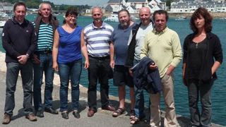De gauche à droite : Laurent Rolland, commercial pour JPVL, Ludovic et Gaëlle Ladan, Bruno Boissay, Philippe Delaunay, Jean-Yves Le Bihan, Bruno Chauvet, Isabelle Le Bihan.(c)Desmartis De gauche à droite : Laurent Rolland, commercial pour JPVL, Ludovic et Gaëlle Ladan, Bruno Boissay, Philippe Delaunay, Jean-Yves Le Bihan, Bruno Chauvet, Isabelle Le Bihan.(c)Desmartis