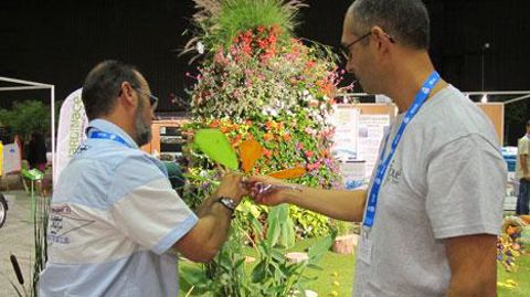 Depuis vingt ans, chacune des villes du Centre qui reçoit les Assises régionales met un point d'honneur à soigner toutes les mises en scène, comme ici, à Joué-lès-Tours (37) en 1997. (c)Odile Maillard Depuis vingt ans, chacune des villes du Centre qui reçoit les Assises régionales met un point d'honneur à soigner toutes les mises en scène, comme ici, à Joué-lès-Tours (37) en 1997. (c)Odile Maillard