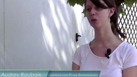 Audrey Roubaix témoigne sur les aides reçues pendant sa période d'apprentissage dans une vidéo mise en ligne sur http://tiny.cc/zvp2nx Audrey Roubaix témoigne sur les aides reçues pendant sa période d'apprentissage dans une vidéo mise en ligne sur http://tiny.cc/zvp2nx