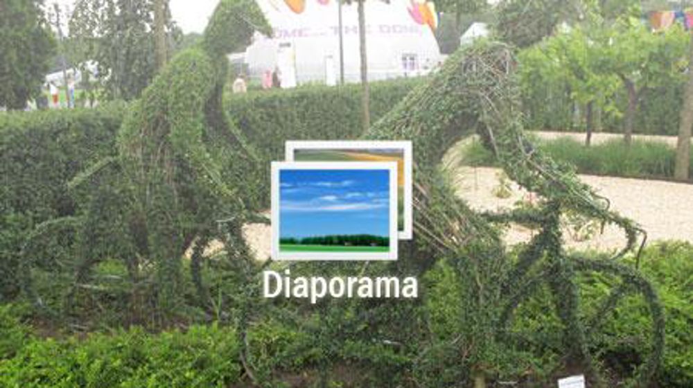 01. L'entrée du parc donne le ton : la Floriade 2012 joue résolument le jeu des tendances. On y retrouve à profusion prairies fleuries, vivaces, murs et toitures végétalisés...