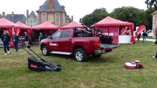 Le stand de la marque Kress sur le dernier Salonvert à Saint-Chéron au Château de Baville (Essonne).