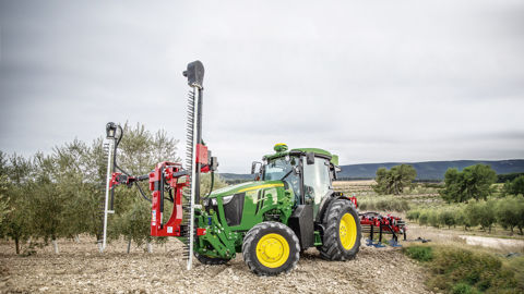 John Deere : les 5ML complètent la gamme des tracteurs spécialisés John Deere : les 5ML complètent la gamme des tracteurs spécialisés