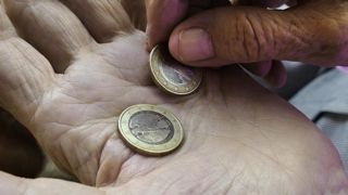 « La main invisible du marché ne profite qu’aux entreprises de l’agroalimentaire et de la grande distribution au détriment des travailleurs de la terre », dénonce le Modef. « La main invisible du marché ne profite qu’aux entreprises de l’agroalimentaire et de la grande distribution au détriment des travailleurs de la terre », dénonce le Modef.