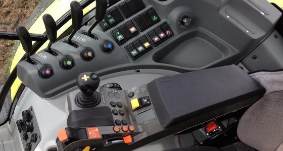 Version Cis de l'Axion 600 avec le nouvel accoudoir