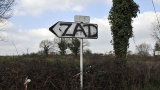 Pour l’Ifrap, « les zadistes ont tout à fait le droit de vouloir expérimenter de nouveaux modes de vie et de production, mais à condition de respecter les lois. C’est ce que font les Amish depuis longtemps aux États-Unis ». © C. Faimali/GFA Pour l’Ifrap, « les zadistes ont tout à fait le droit de vouloir expérimenter de nouveaux modes de vie et de production, mais à condition de respecter les lois. C’est ce que font les Amish depuis longtemps aux États-Unis ». © C. Faimali/GFA
