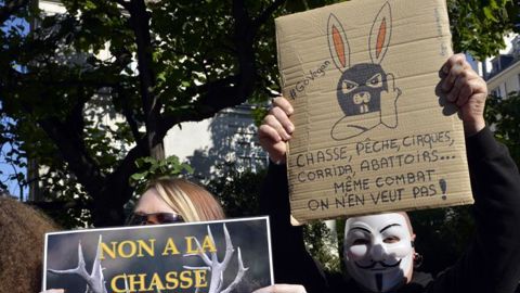 Le texte de loi concerne les associations dont les membres ont été reconnus coupables d’actes d’intrusion et/ou de violence vis-à-vis notamment des agriculteurs, bouchers et abatteurs. © Cédric Faimali/GFA Le texte de loi concerne les associations dont les membres ont été reconnus coupables d’actes d’intrusion et/ou de violence vis-à-vis notamment des agriculteurs, bouchers et abatteurs. © Cédric Faimali/GFA
