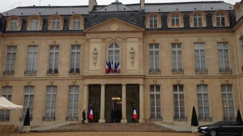 Le président de la République recevra les syndicats durant 2 heures, vendredi 20 juillet au matin. Le président de la République recevra les syndicats durant 2 heures, vendredi 20 juillet au matin.