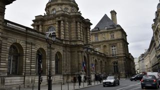 Les sénateurs envisagent de rendre obligatoire l’étiquetage de l’origine des viandes pour la restauration hors foyer. © Cédric Faimali/GFA Les sénateurs envisagent de rendre obligatoire l’étiquetage de l’origine des viandes pour la restauration hors foyer. © Cédric Faimali/GFA