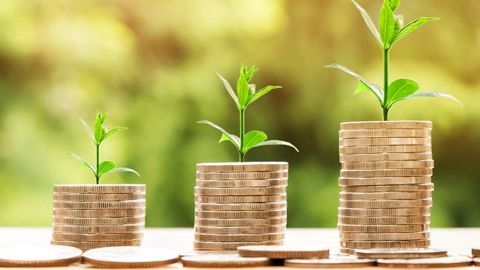 Selon l’Elysée, l’ordonnance sur les prix abusivement bas sortira bien après celles sur le relèvement du seuil de revente à perte et l’encadrement des promotions. Selon l’Elysée, l’ordonnance sur les prix abusivement bas sortira bien après celles sur le relèvement du seuil de revente à perte et l’encadrement des promotions.
