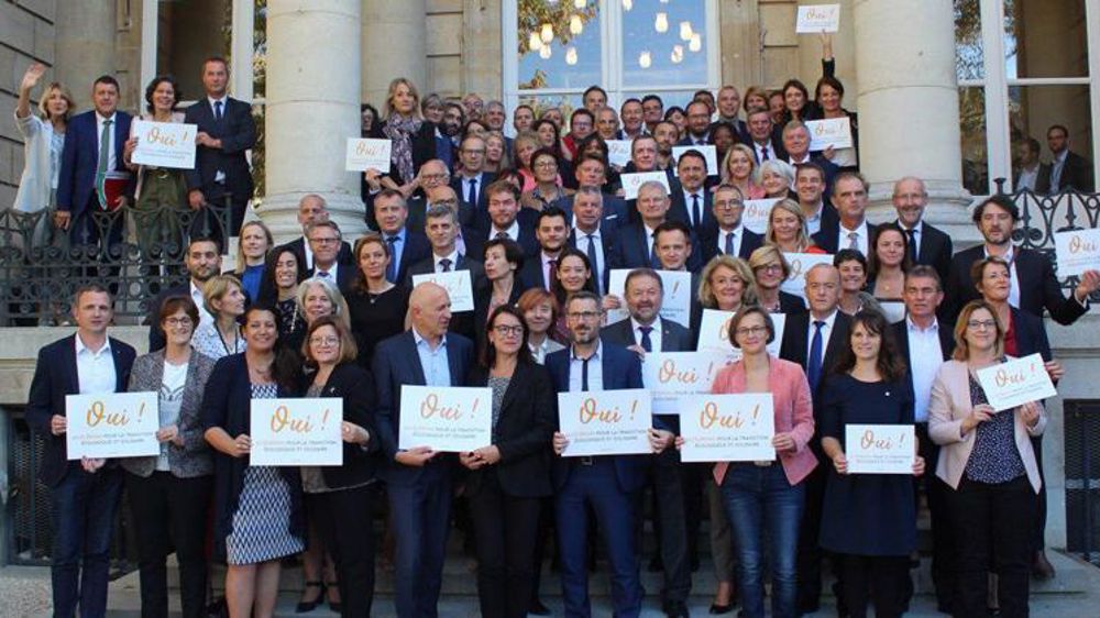 Les députés s’inscrivant dans le mouvement « Accélérons la transition écologique et solidaire ». © Matthieuorphelin.org